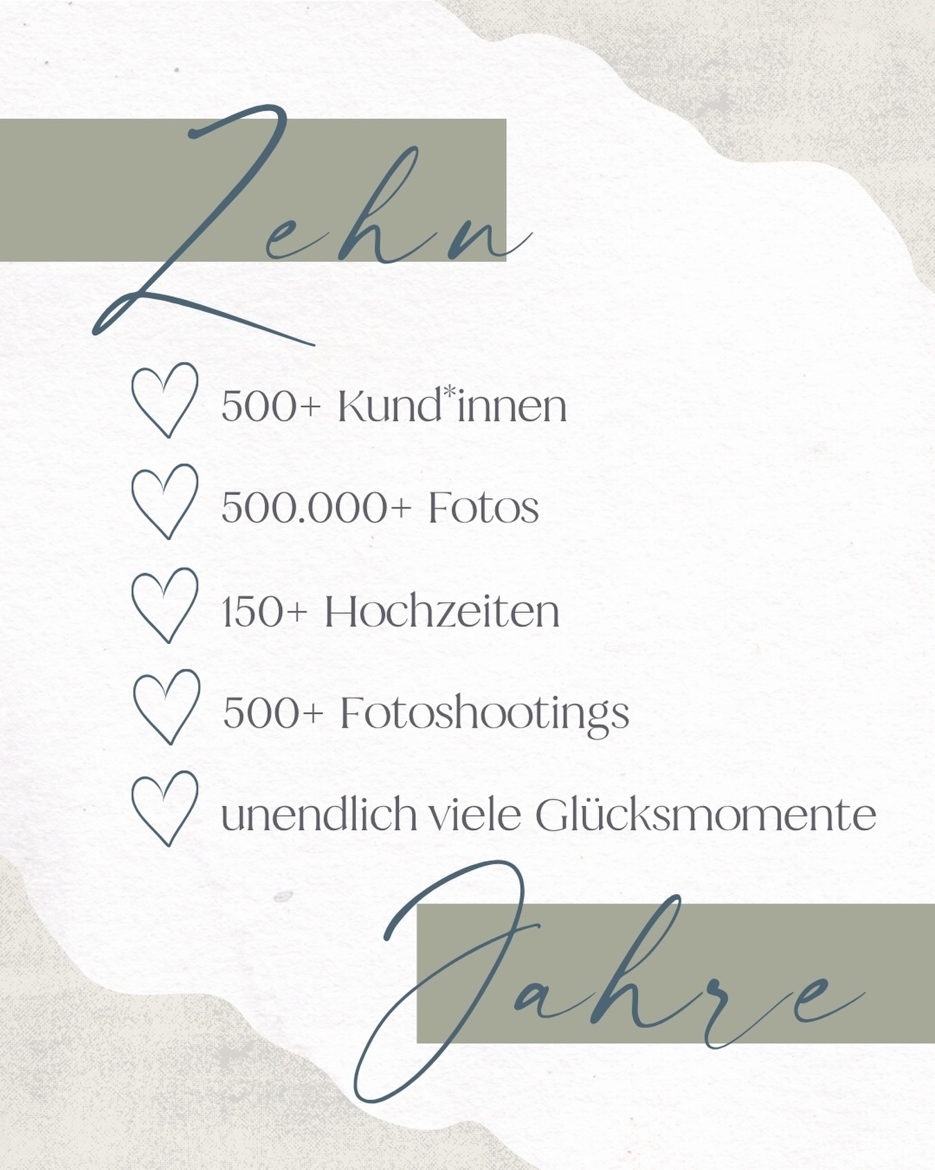 10 Jahre 🎉

Wenn ich diese Zahlen sehe, fühlt es sich ehrlich gesagt ein bisschen unwirklich an… 🥹 

Weit über 500 Kund*innen, die mir ihr Vertrauen geschenkt haben und unzählige Menschen, die ich insgesamt fotografieren durfte. Über 150 Hochzeiten voller Liebe, Aufregung und echter Emotionen. So viele Familien, die ich ein Stück ihres Weges begleiten durfte. ❤️

Und hinter jedem einzelnen dieser 500.000+ Bilder steckt ein Moment, der nie wieder genau so zurückkommt.🥲🥰

Genau das ist es, was ich an meiner Arbeit liebe: 
Nicht perfekte Fotos – sondern echte Erinnerungen.❤️ 

Erinnerungen, die bleiben und irgendwann unbezahlbar sind. ❤️

Danke, dass ich eure Geschichten festhalten darf ❤️

_________________________________
Ann-Christin Wegmann Fotografie
Anfragen über www.annchristinbert.de

FAMILIENFOTOGRAFIN
HOCHZEITSFOTOGRAFIN
VECHTA